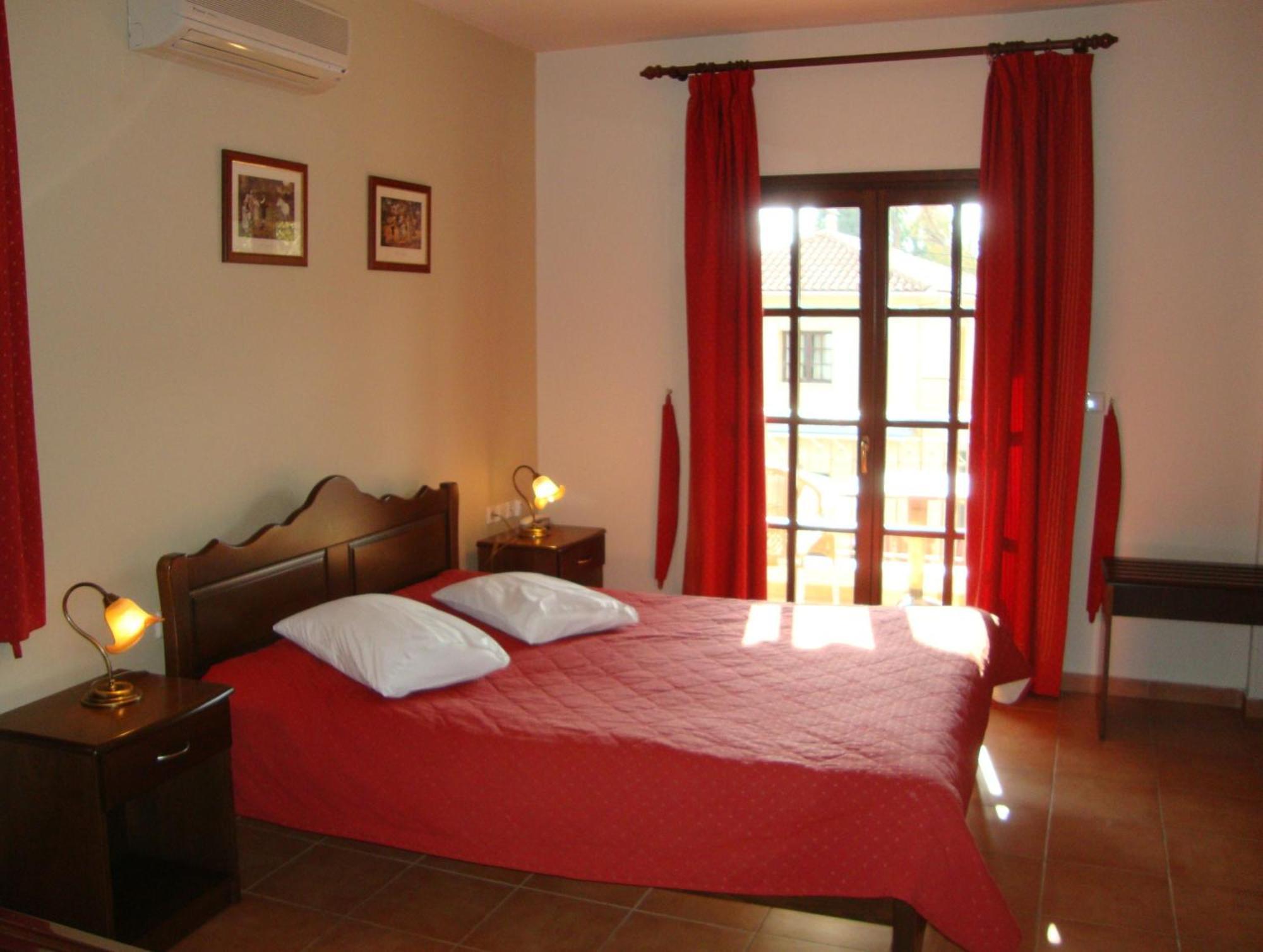 Enalion Hotel Kala Nera Esterno foto