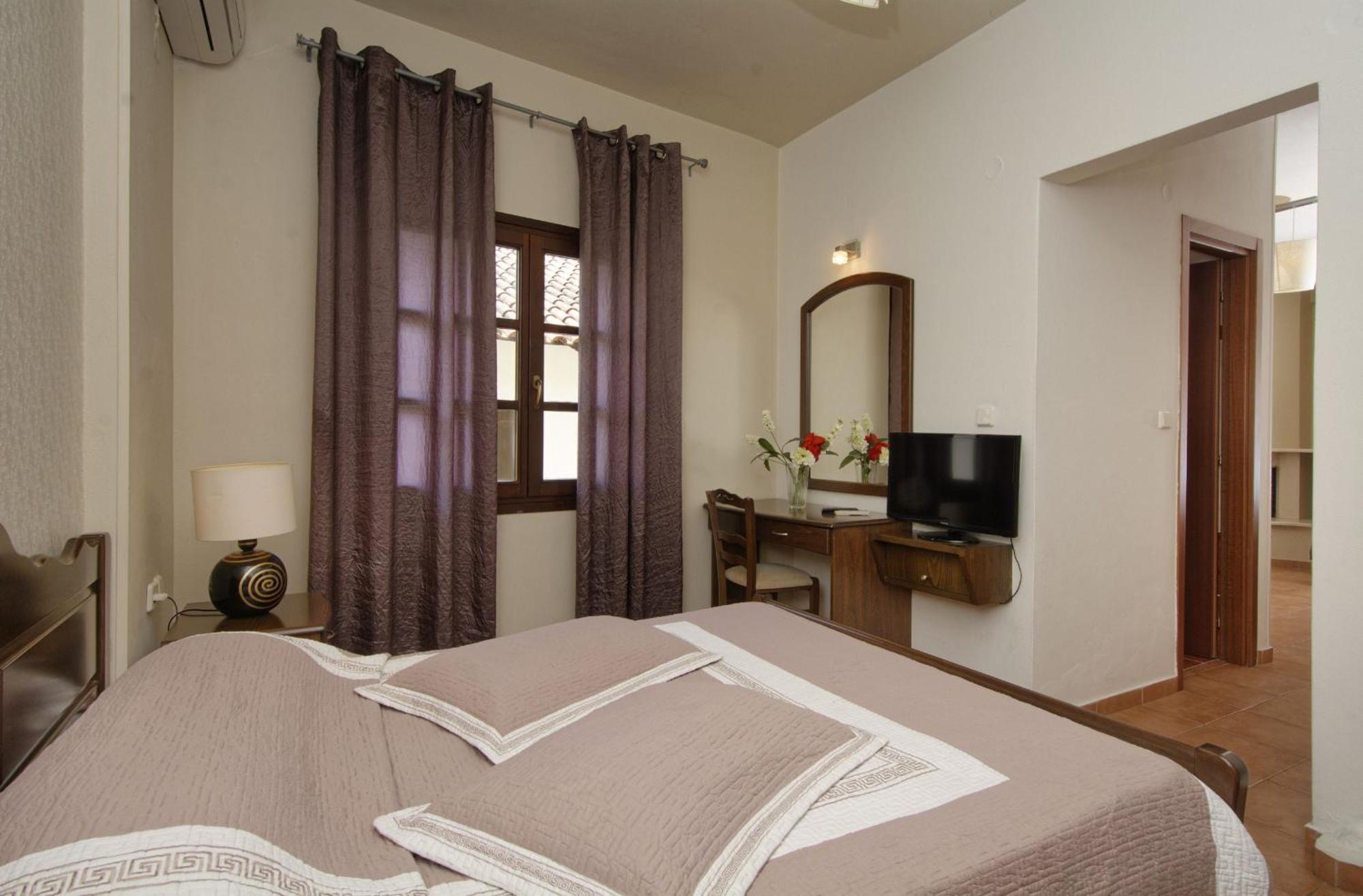 Enalion Hotel Kala Nera Esterno foto