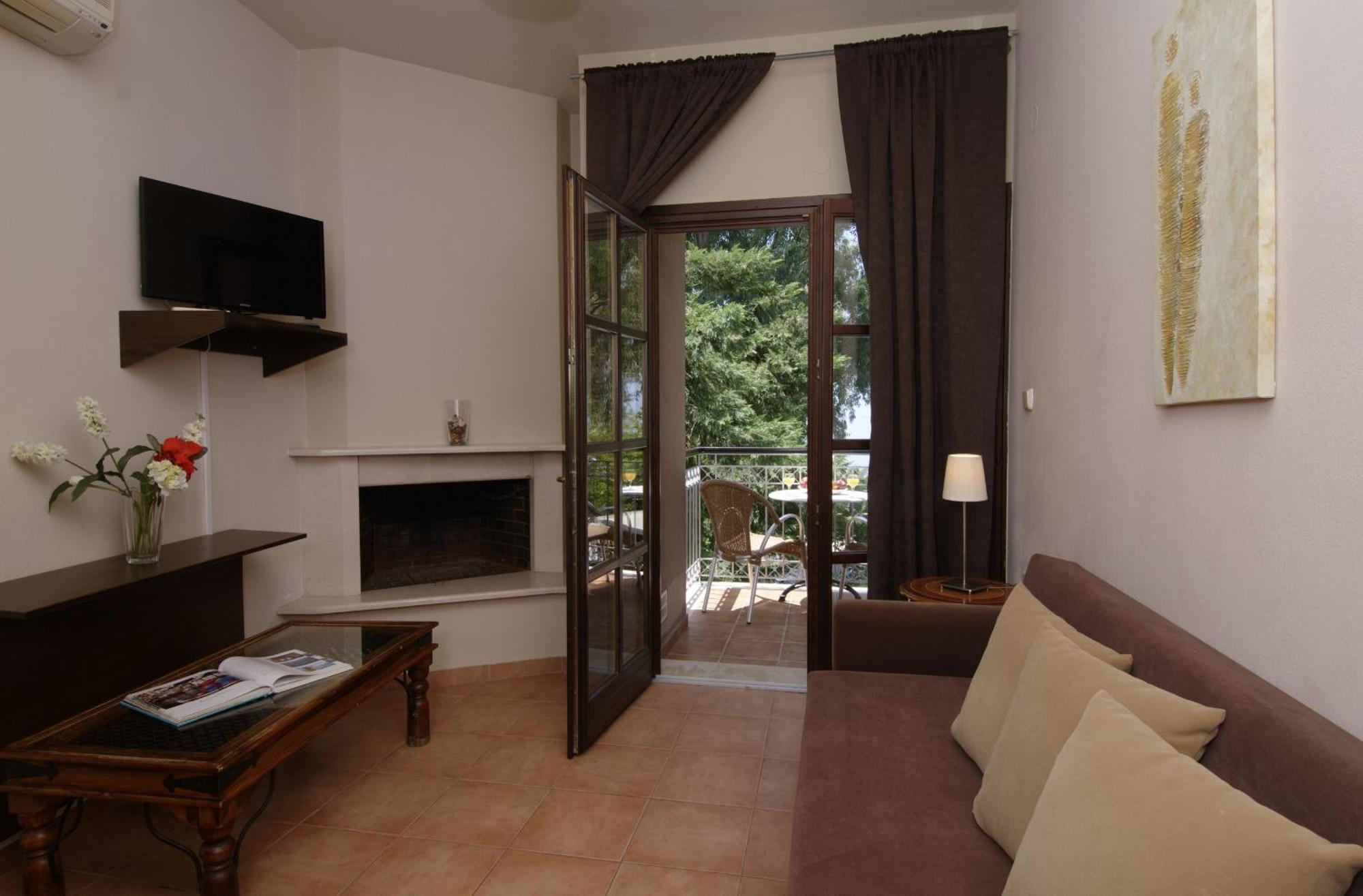 Enalion Hotel Kala Nera Esterno foto